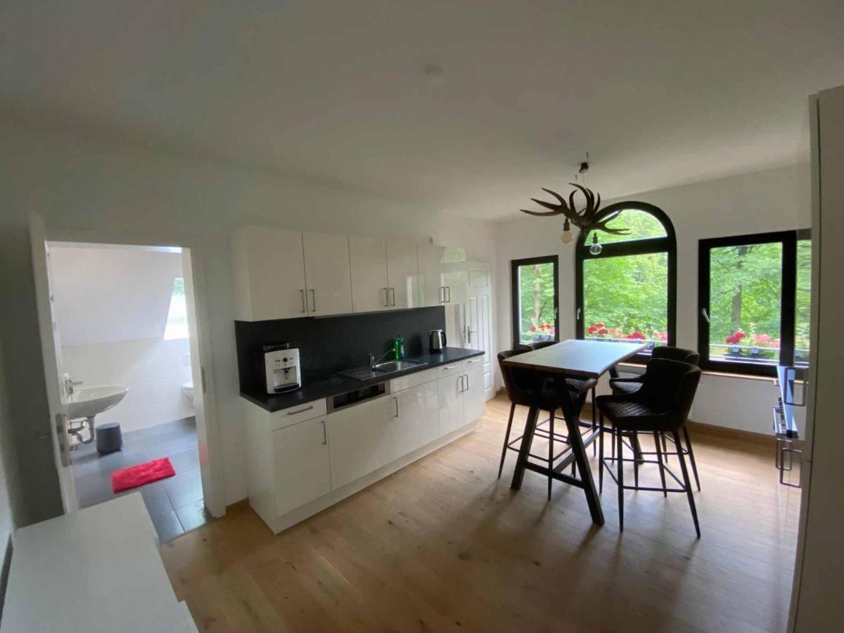 Forsthaus Apartamento Crimmitschau Exterior foto